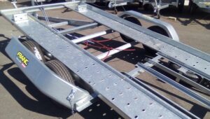 Porte-voiture Franc PV400F200 400 x 190 cm 2000 KG PTAC + accessoires offerts (à partir de 78€/mois)