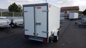 Fourgon Niewiadow F2513P (à partir de 72€/mois)