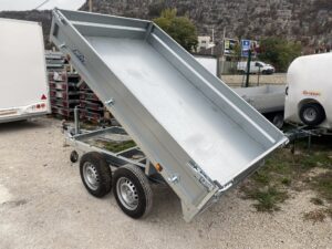 Benne hydraulique Lider 39600PE 256 x 148 2500KG (à partir de 99€/mois)