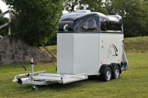 Van Cheval Liberte Hippomobile Alu (à partir de 235€/mois)