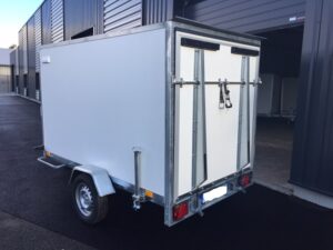 Fourgon Niewiadow F2515P (à partir de 79€/mois)