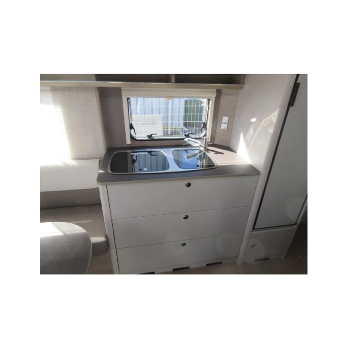 burstner-premio-460-ts-4.jpg