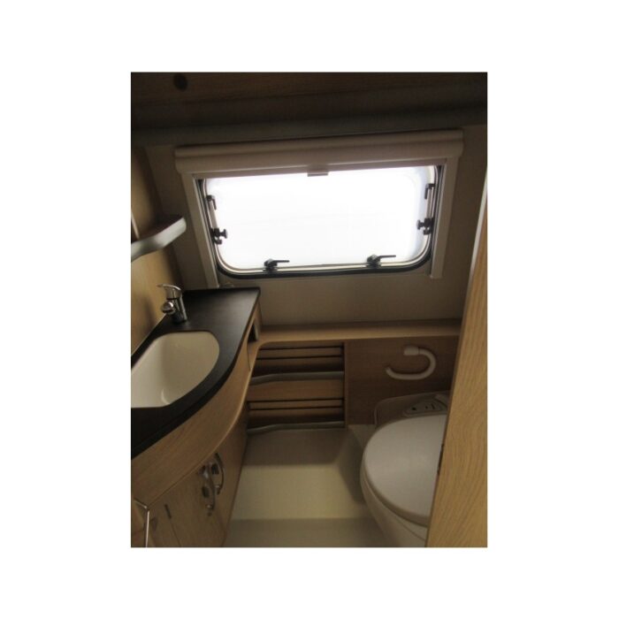 caravane-eriba-occasion-triton-430-edition-60-ans-6.jpg