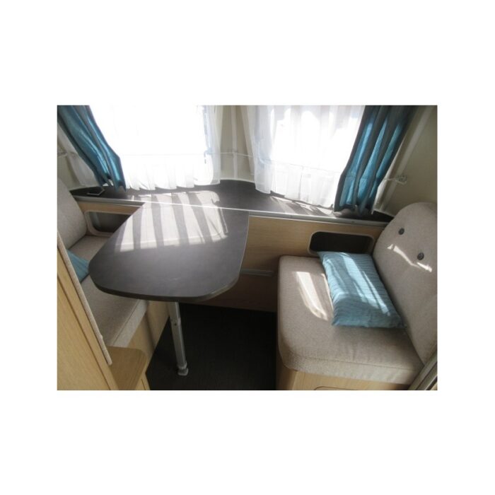 caravane-eriba-occasion-triton-430-edition-60-ans-7.jpg