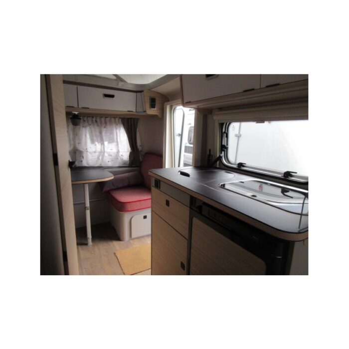 eriba-touring-triton-430-urban-1-6.jpg