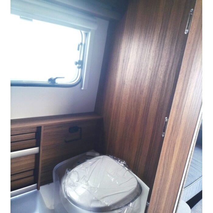 eriba-touring-troll-530-legend-1-7.jpg