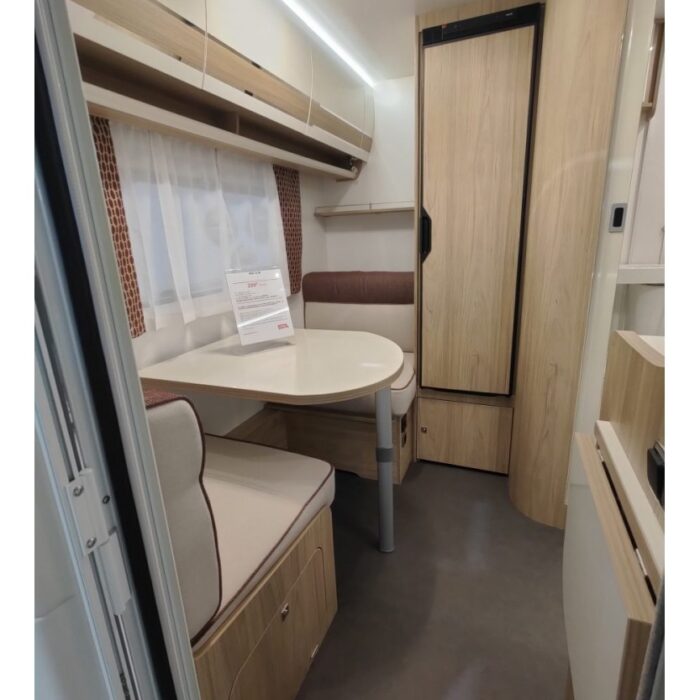 la-mancelle-elegance-400-clm-2022-4.jpg