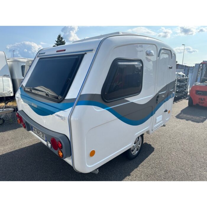 mini-caravane-n-126-d-3.jpg