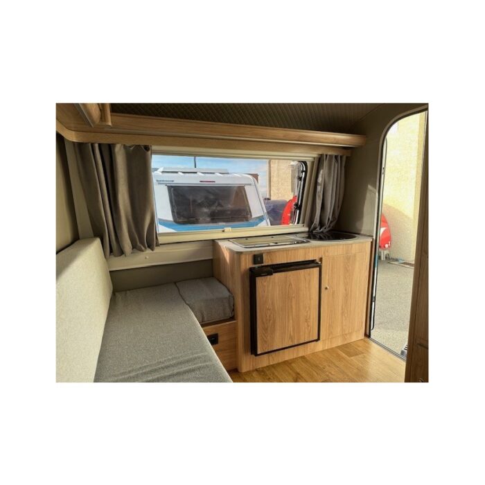 mini-caravane-n-126e-1-6.jpg